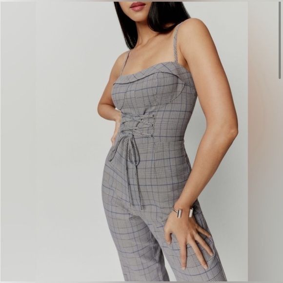 Reformation Cameran Jumpsuit - 12 - Picture 2 of 8